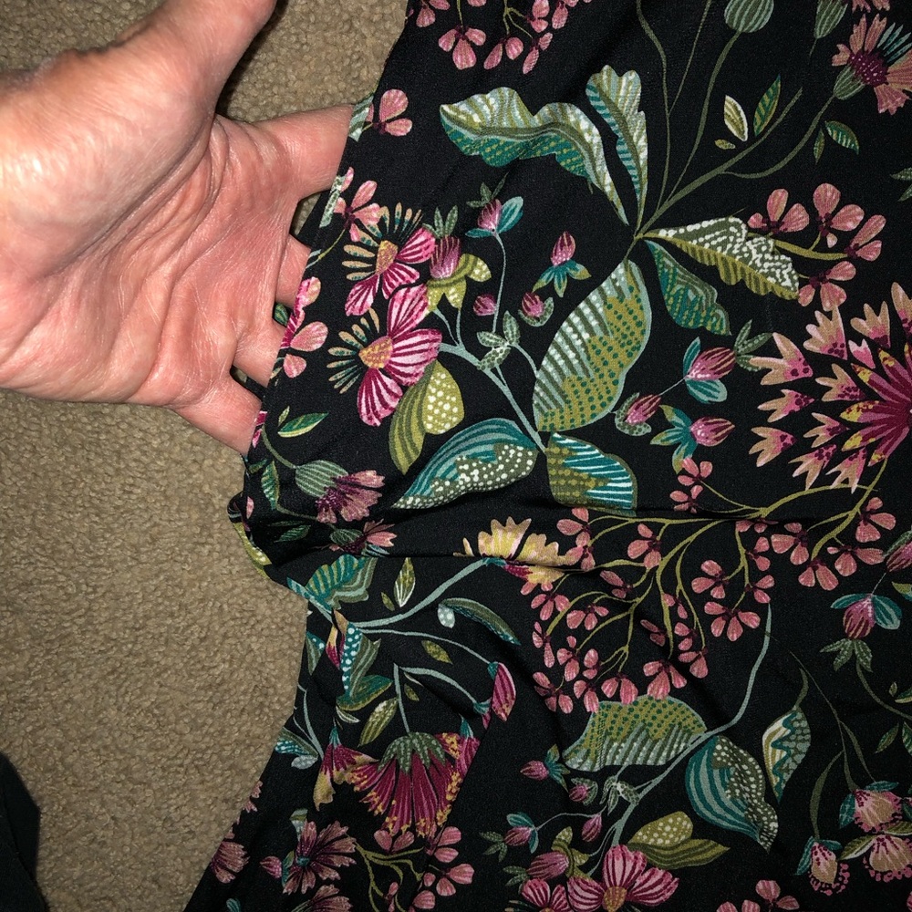 Connected Apparel Floral Dress - Picture 11 of 11